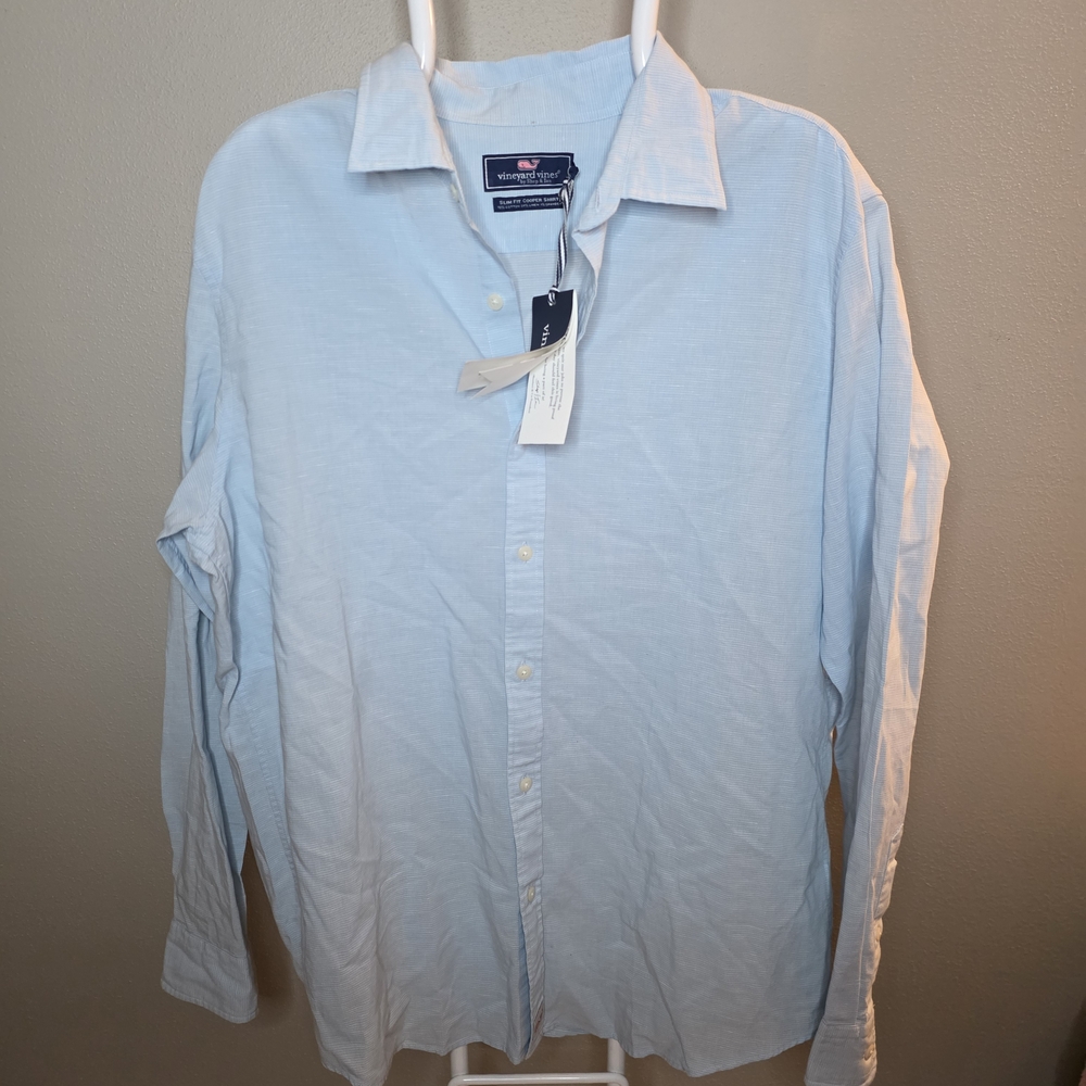 Vineyard Vines Men's Sky Blue And Whire Striped Casual Button Down Shirt